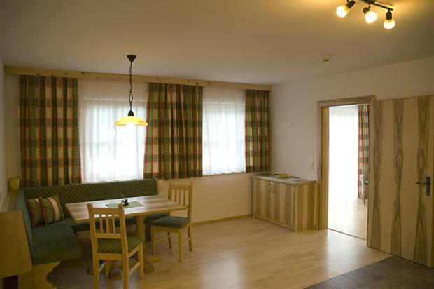 Appartements Stiererhof Ramsau am Dachstein Ruang foto